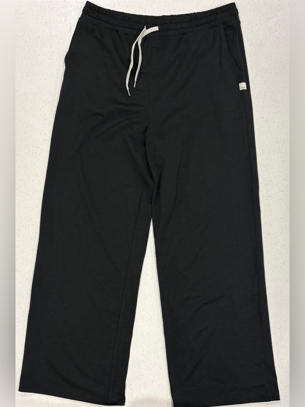 Vuori Halo Essential Wideleg Pant